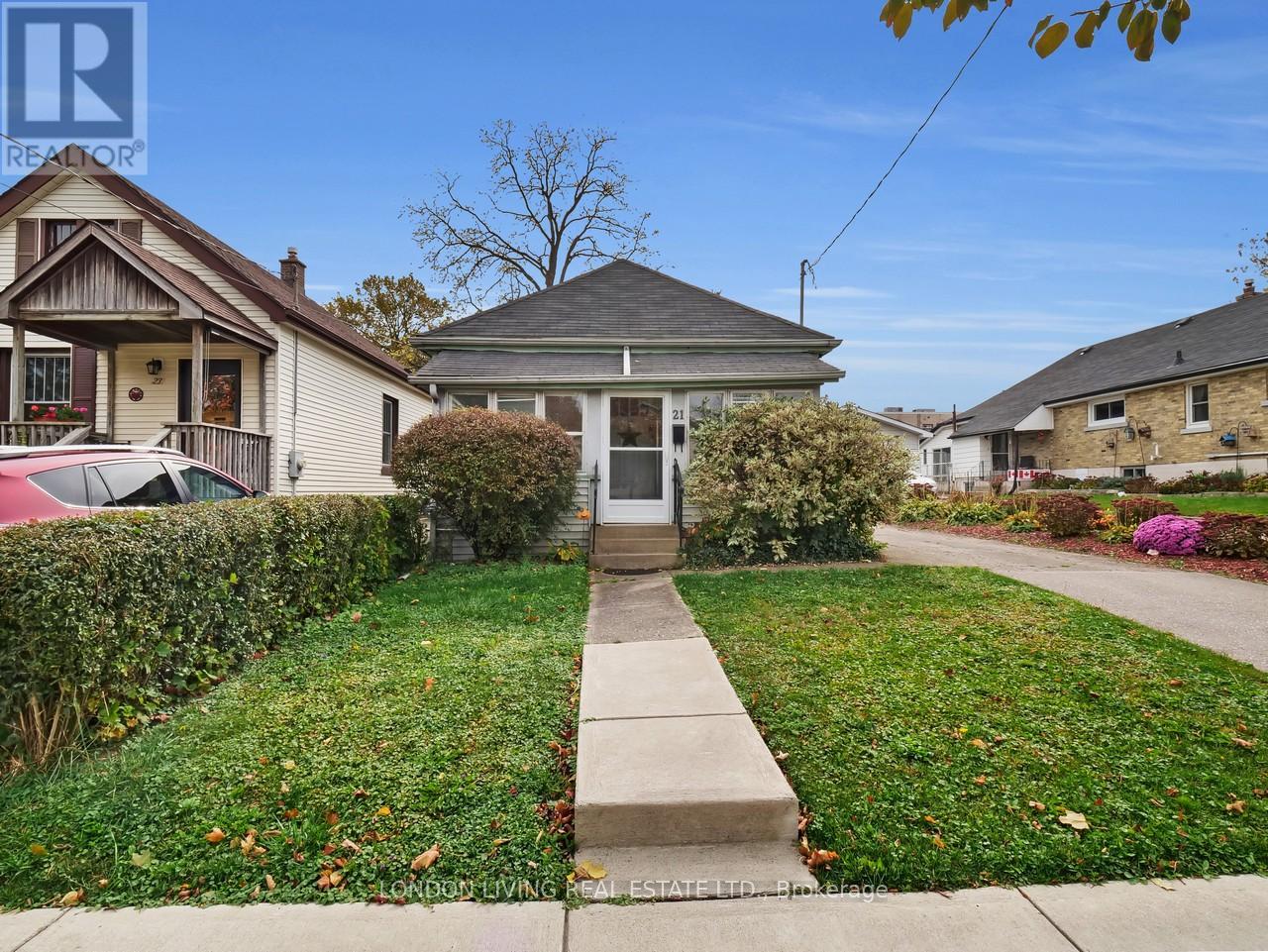 Emery Street East